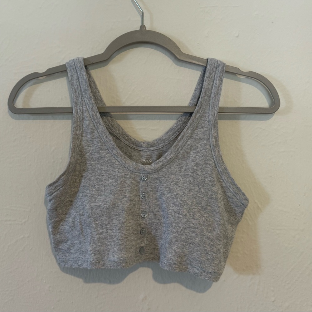 Aerie tank top with built in bra, size small